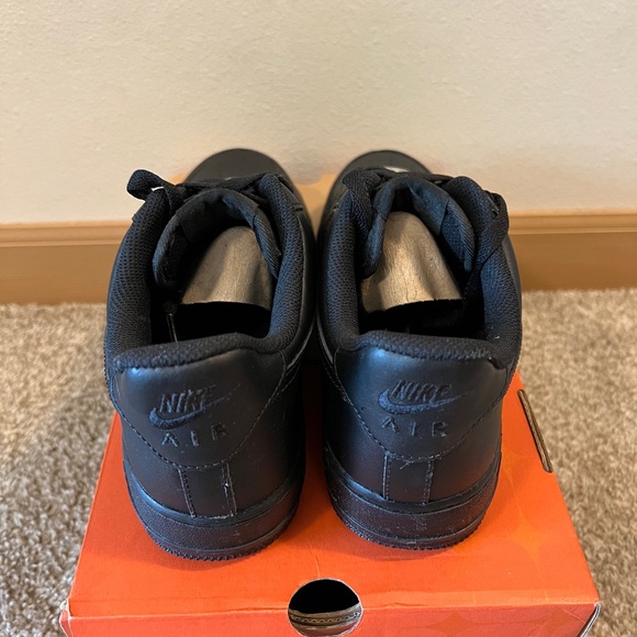 Men’s Nike Air Force 1’s (New) - Picture 9 of 10